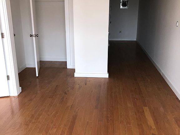Living room with closetbran