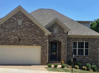 2316 Forest Lake Dr, Nashville, TN 37211