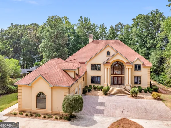 2973 Lake Park Dr, Jonesboro, GA 30236