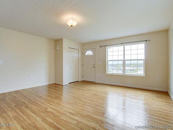 5th image of 3911 W Tweed Ct #2