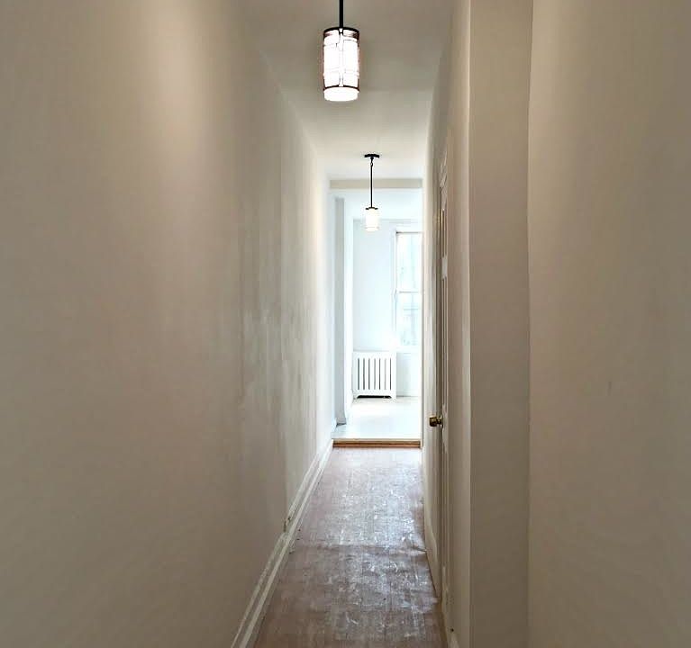 1st image of 158 Sumpter St #3