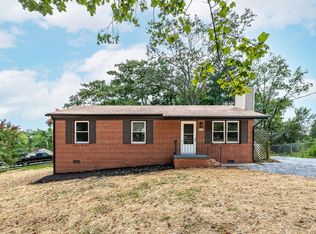 130 Odins Bow Rd, Madison Heights, VA 24572