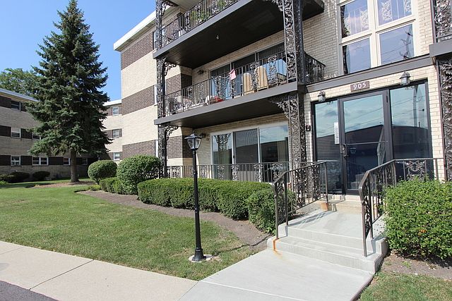 1st image of 905 8th Ave APT 7