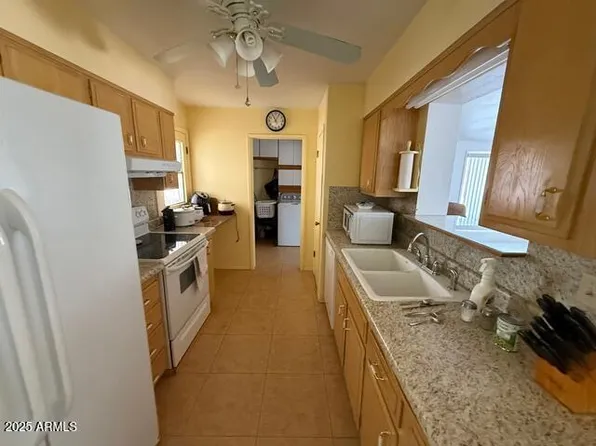 10026 W TARRYTOWN Avenue, Sun City, AZ 85351