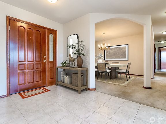 4th image of 5705 51st Avenue Ct E