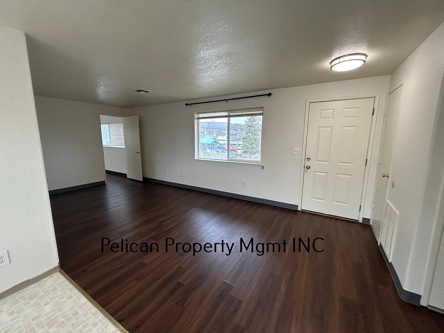2124 Modoc Street - 2 — Photo 2