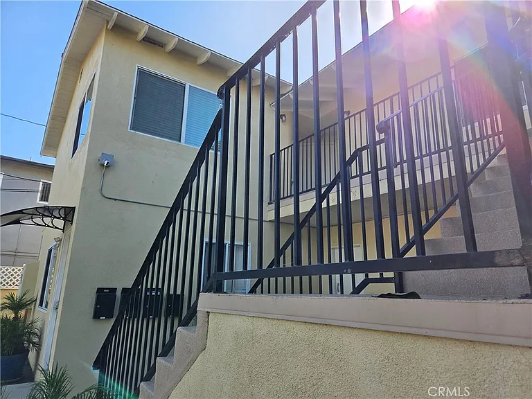 24425 Hawthorne Blvd #C — Photo 3