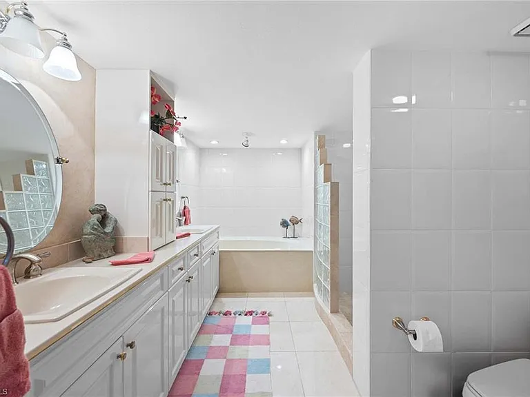 5550 Heron Point Dr #1201 — Photo 15