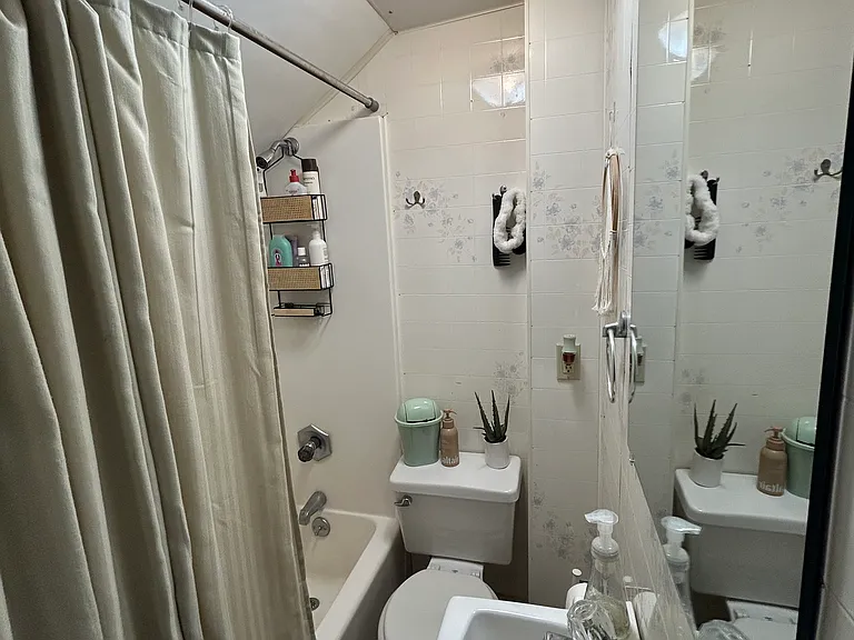 820 Cherry St — Photo 7