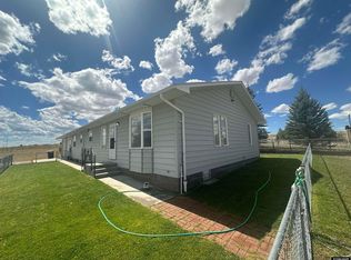 36 Ridge Ln, Saratoga, WY 82331