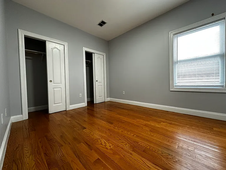 187 Zabriskie St #2 — Photo 18