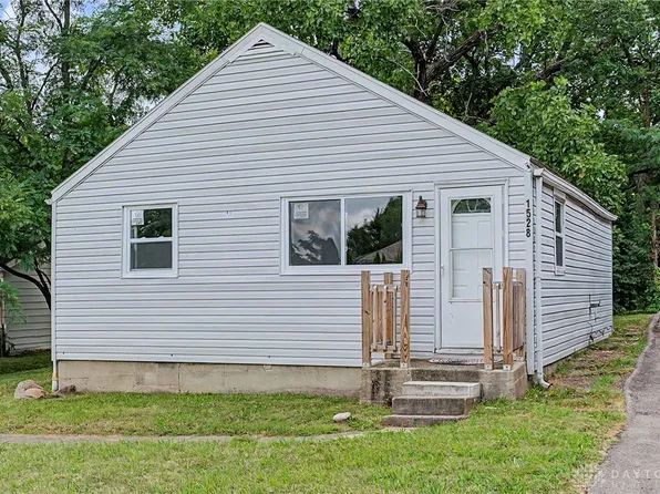 1528 Superior Ave, Fairborn, OH 45324