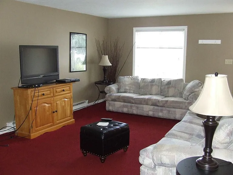 6 Hayes Dr #44 — Photo 4