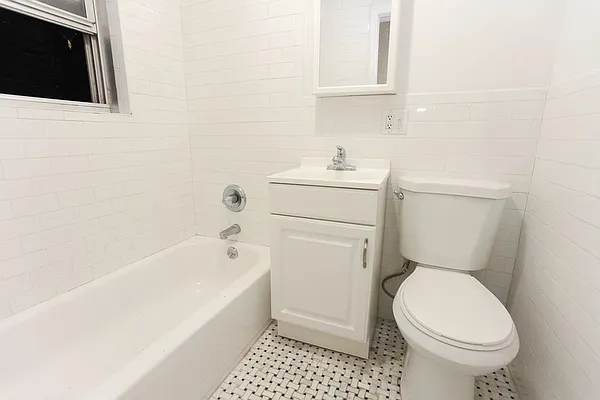 Rented by Gatsby Enterprises, LLC | media 21