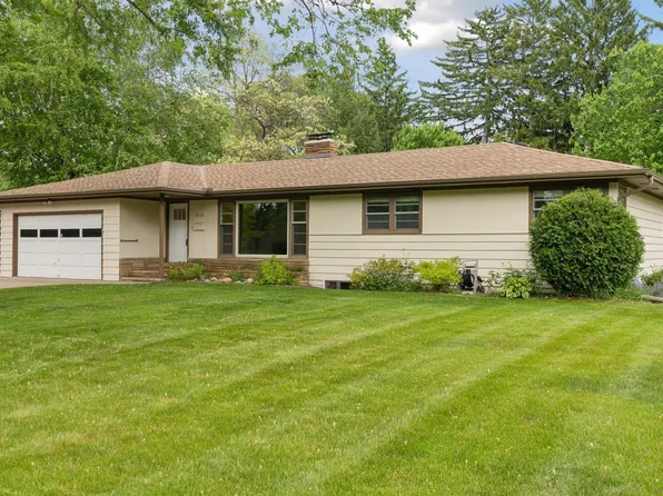 1616 Florida Ave N, Golden Valley, MN 55427