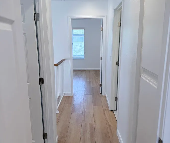 9250 Sunland Blvd #12 — Photo 14