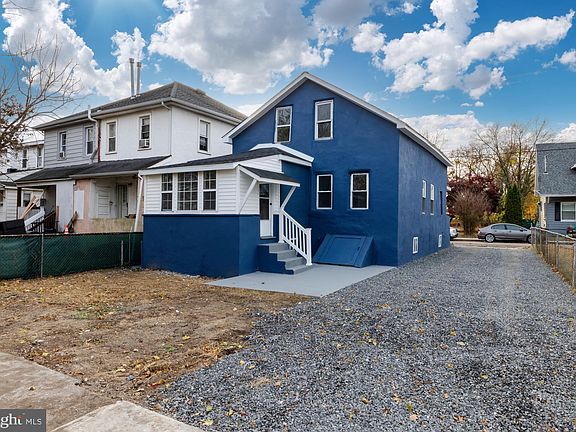 3rd image of 337 W Buck St