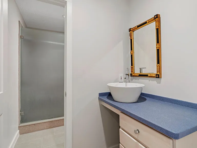 6215 Westcott St #A — Photo 34