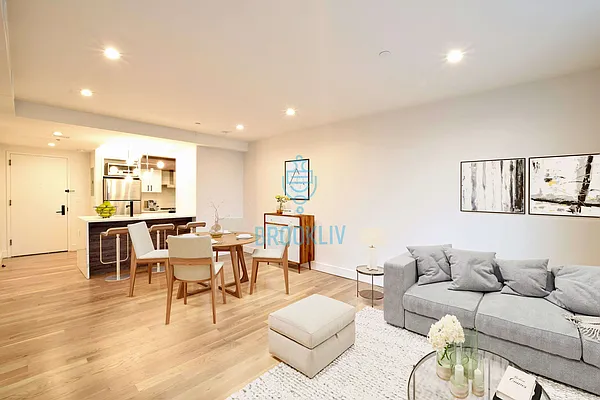 Rented by null | media 13