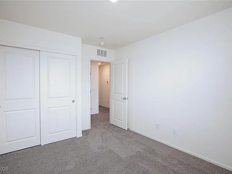 6085 Lily Garden St — Photo 20