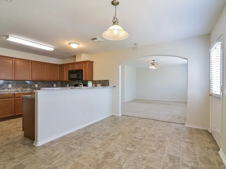 16347 Bantam Ridge Ct — Photo 11