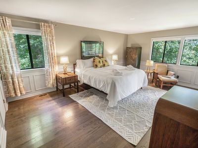 2020 Azalea Ridge Rd, Laurel Park, NC, 28739