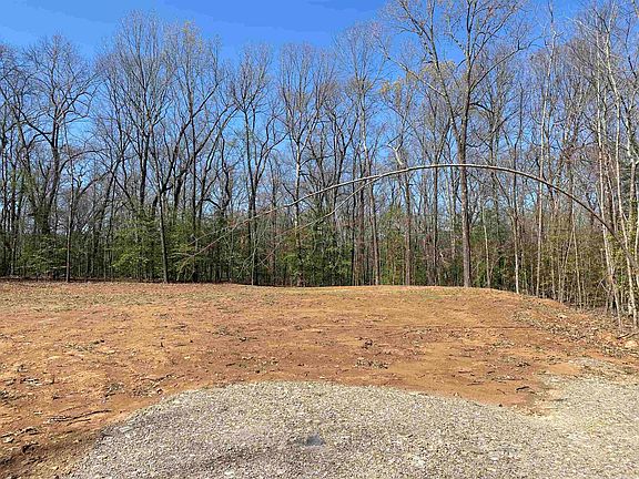 4th image of 84 Creek Side Rd