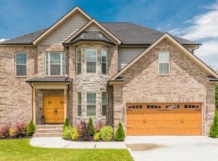 6014 Pembridge Rd, Knoxville, TN 37912