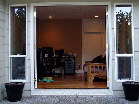4th image of 12365 SW 121st Ave