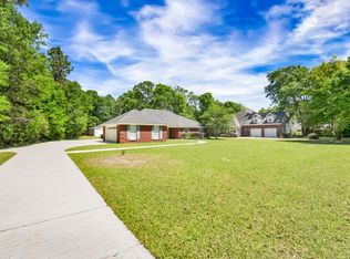 4620 Dresden Dr, Theodore, AL 36582