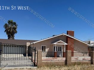 40016 11th St W, Palmdale, CA 93551