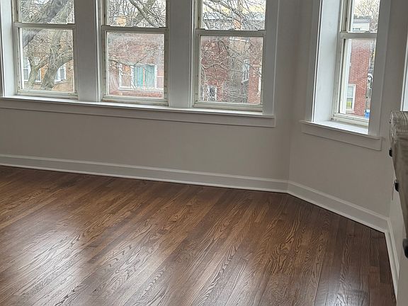 4th image of 7931 S Eberhart Ave #3