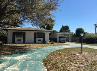 2716 Lench Pl, Sarasota, FL 34235