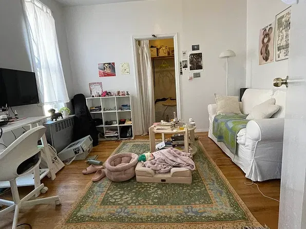 165 Montrose Ave APT 3D, Brooklyn, NY 11206