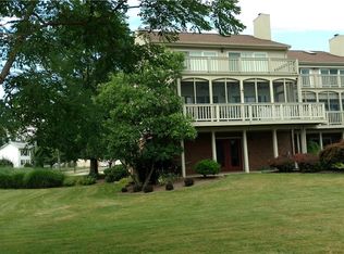 402-1 Hart St, Marietta, OH 45750