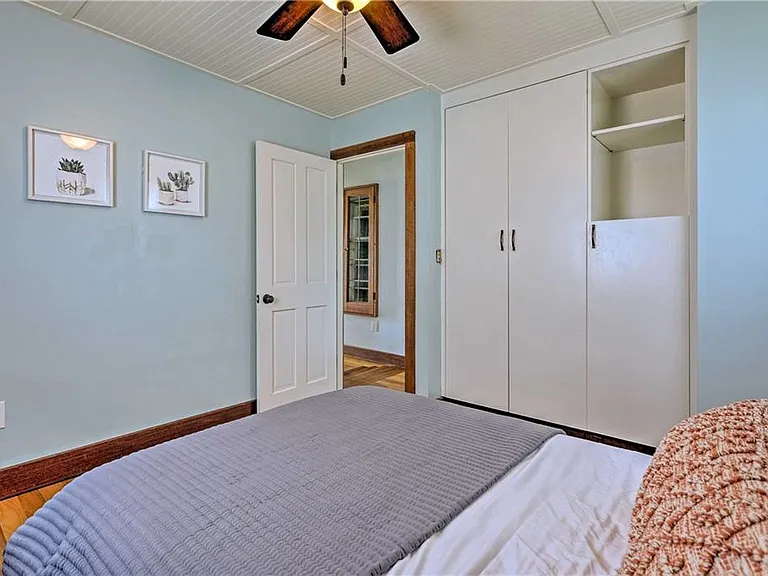 129 Dighton Ave — Photo 24