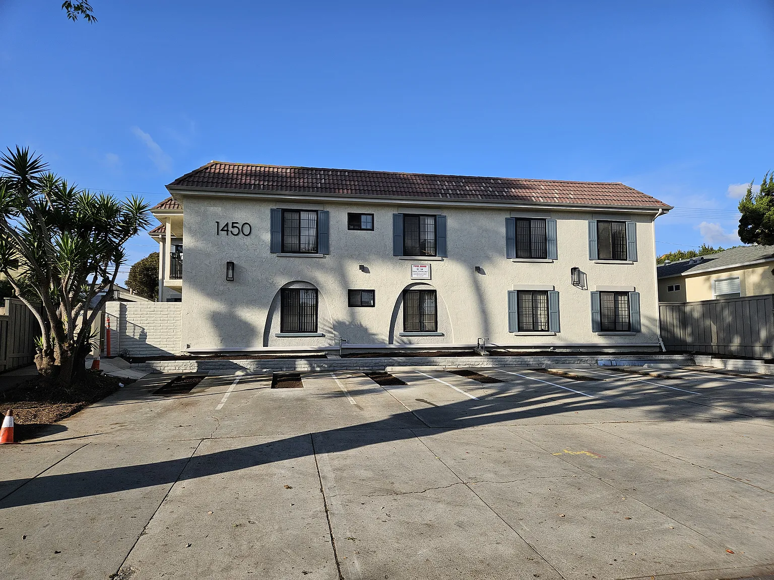 2 bed, 780 sqft, $3,200 — Photo 1