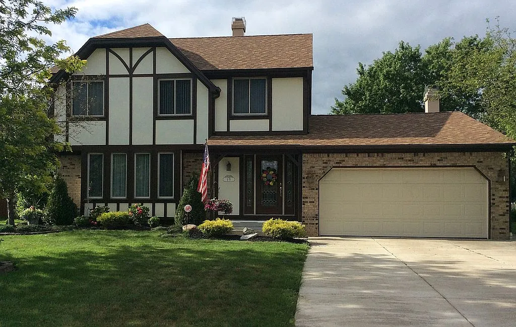 19 Pheasant Run Ln photo 1