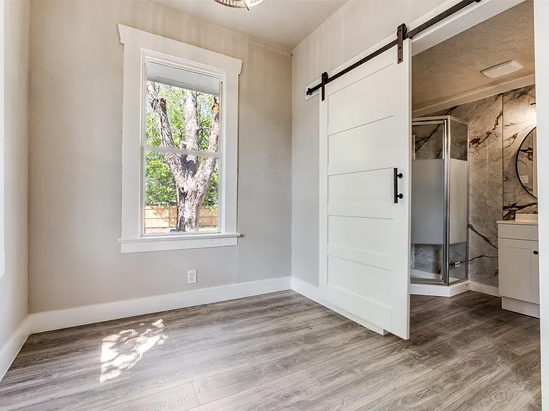 1247 Georgia Ave — Photo 13