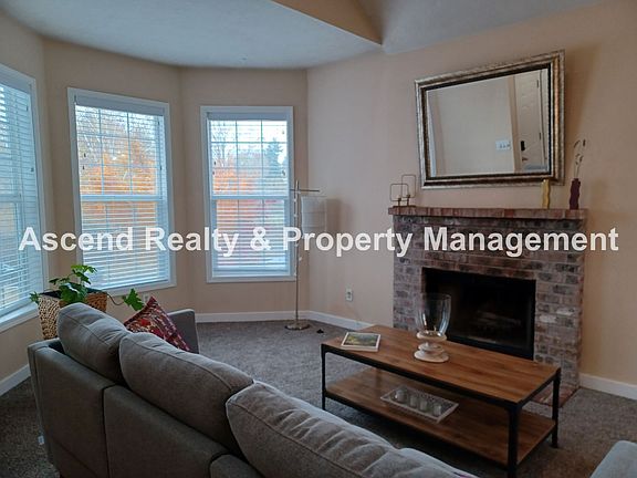 4th image of 12372 SW Winter Lake Dr