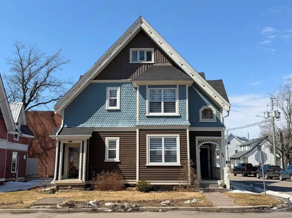 58 Summer St, Summerside, PE C1N 3H8