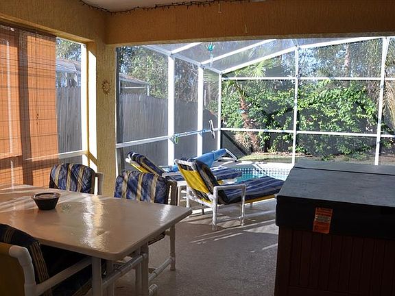 2nd image of 4794 Windwood Dr