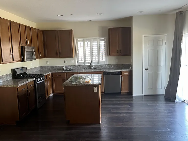 36961 Albatross St — Photo 3