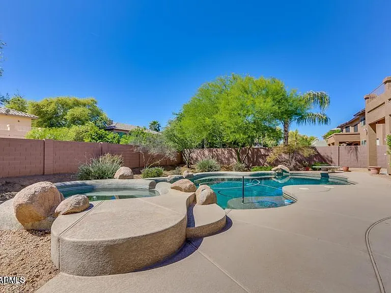 1705 E Coconino Dr — Photo 39