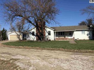 169 11th Ave, Inman, KS 67546