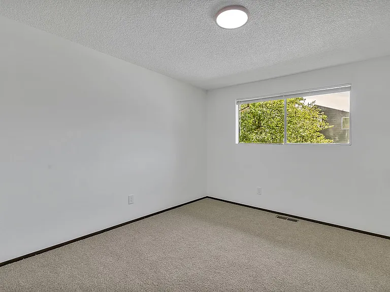 8832 20th Ave SW — Photo 18