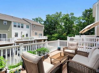 24 Truman Dr, Wood Ridge, NJ 07075