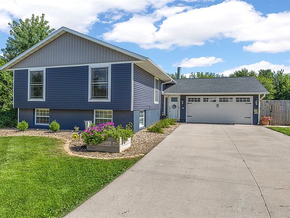 2nd image of 4505 Martin Ct NW