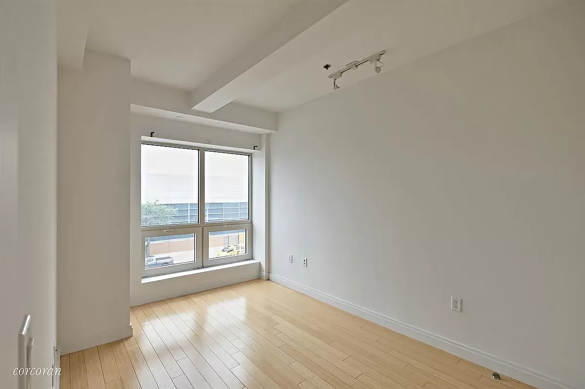 302 2nd Street — Photo 4