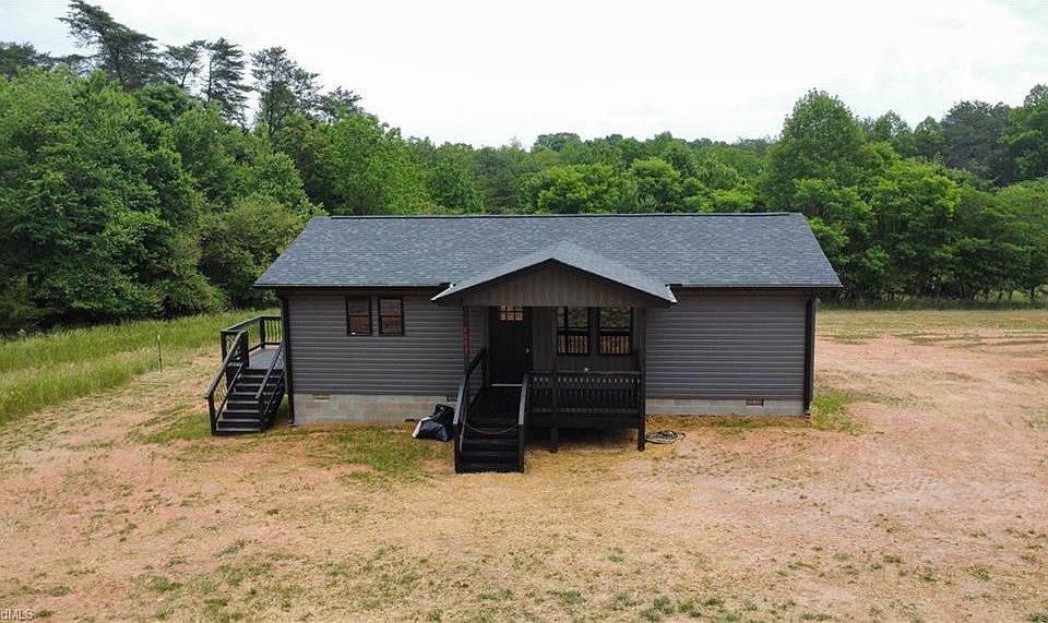 1st image of 2093 Cook School Rd